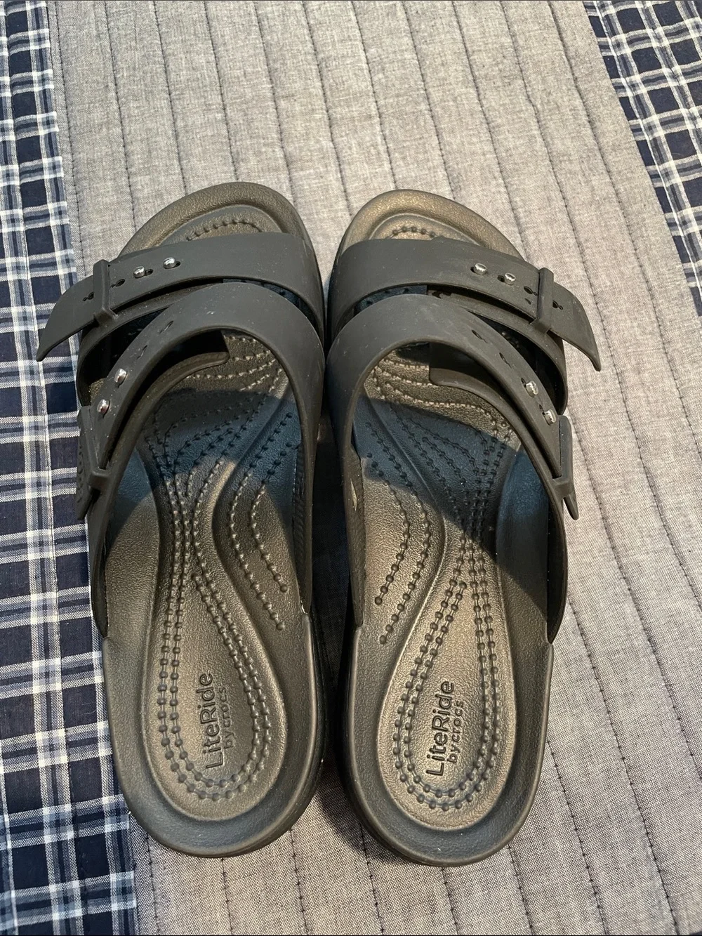Crocs LiteRide Adjustable Width Platform Slide Sandals in Black 7W